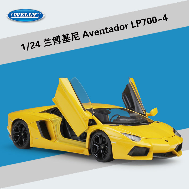 Welly 1/24 Lamborghini Aventador Coupe LP700-4 Modern Car Model