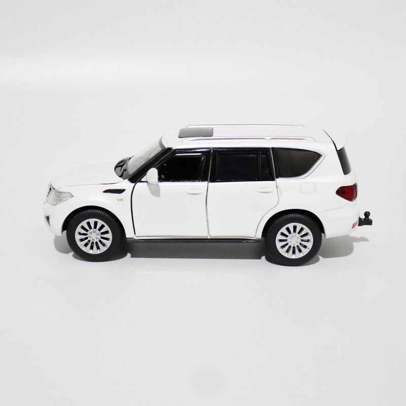 JKM 1/32 Nissan Y62 Patrol Suv Modern Car Model