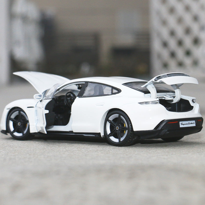 Bburago 1/24 Porsche Taycan Turbo S 718 Boxster Modern Car Model