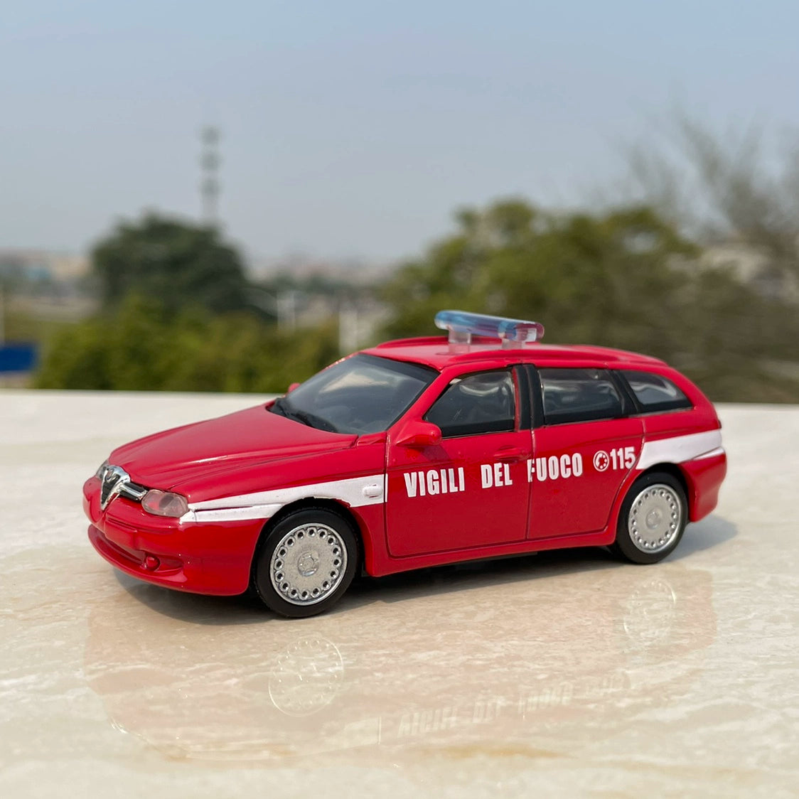 Kit Résine Alezan Models Maquette 1/43 Alfa Romeo 164 V6 3.0L Kit Résine Alezan Models Maquette 1/43 Alfa Romeo 164 V6 3.0L