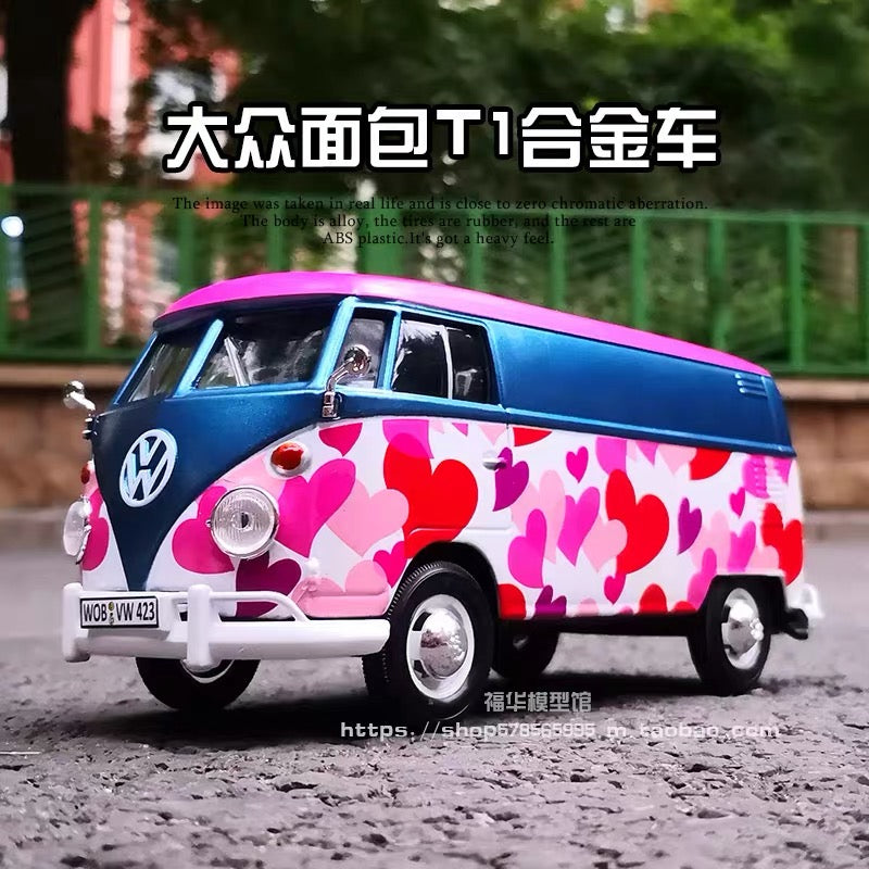Motormax-1-24-Volkswagen-VW-T1-Delivery-Van-Love-Diecast-Model