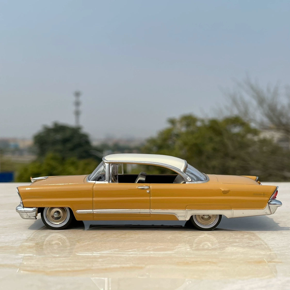 GFCC 1/43 Lincoln Premiere Coupe 1956 Classic Car Model